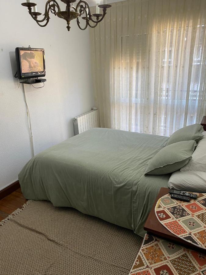 Habitacion Con Balcon Y Wifi บิลเบา ภายนอก รูปภาพ